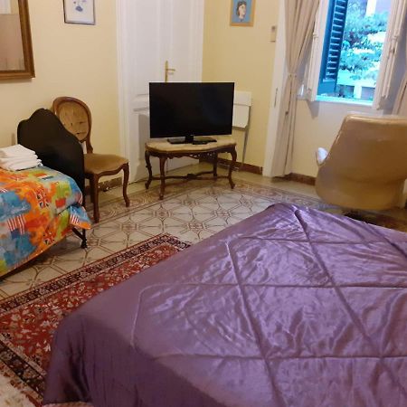 Апартаменти La Casa Di Rosa Мессіна Екстер'єр фото